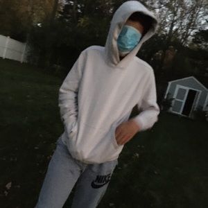 Meet your Posher, Carter